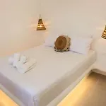 Apartament Syrolia Village Kini